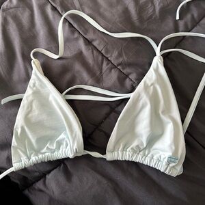 Baby blue billabong top